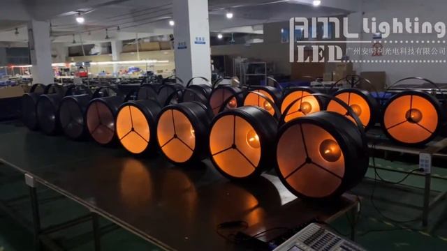 Retro-style LED luminaire with high tech RGBWA backlight & strobe effects смотреть онлайн