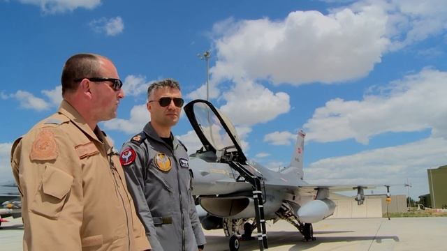 Exercise Anatolian Eagle RAF Typhoon Pilot and Turkish F16 Pilot walk and talk смотреть онлайн