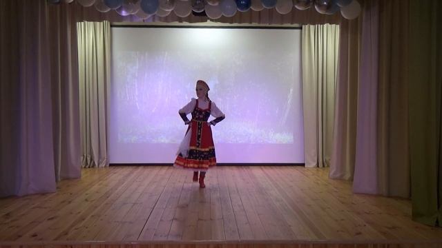 Детский танцевальный коллектив "Родничок", т. "Сапожки русские", исп. Гусарова Дарья смотреть онлайн