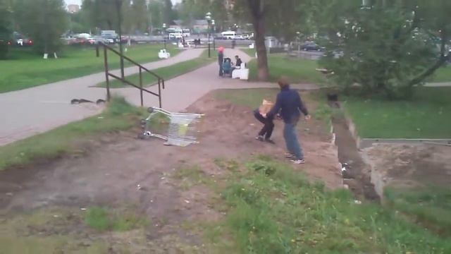 катание в тележке из магаза! смотреть онлайн