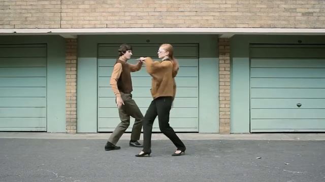 Как менялась мода на протяжении 100 лет EAST LONDON смотреть онлайн