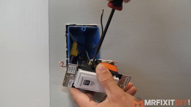 How to Install a Smart Home Light Switch | A DIY Electrical Guide смотреть онлайн