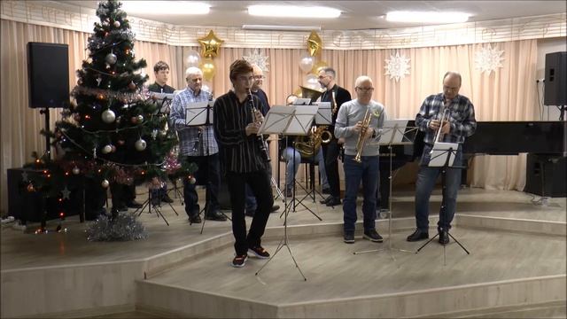 Луи Прима «Sing, Sing, Sing» Исп. Трапезников Савелий + семья (диксиленд+ кларнет) смотреть онлайн