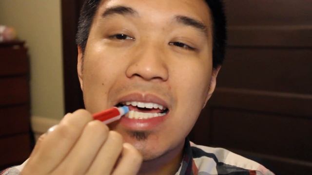 Colgate Optic White Toothbrush & Whitening Pen - Influenster Review смотреть онлайн