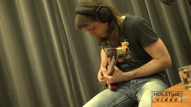 nobody.one - Leerg. Программа "Живые" на СВОЁм радио (10.04.2015) 7/9 смотреть онлайн