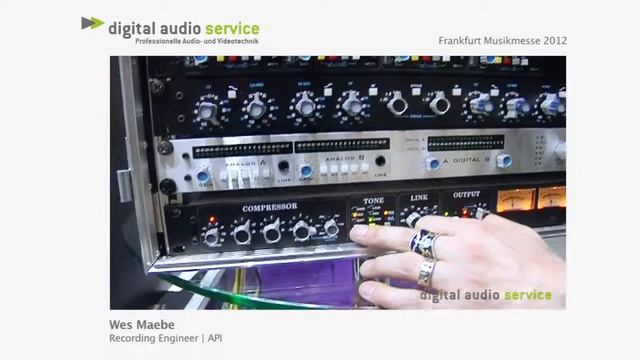 API 2500 Buscompressor смотреть онлайн