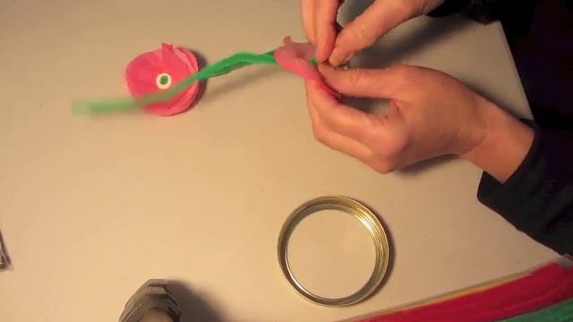 How to Make Simple Tissue Paper Flowers Easy Craft Flower Project смотреть онлайн