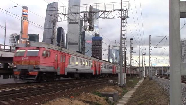 Электропоезд ЭД2Т-0007 перегон Фили-Москва-Пассажирская-Смоленская смотреть онлайн