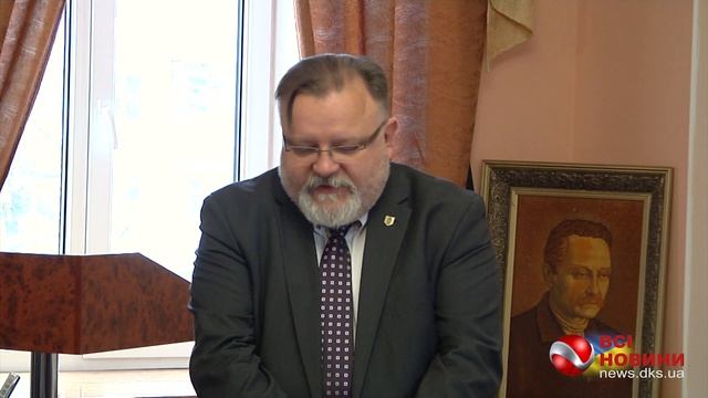 В Житомирі презентували першу українськомовну книжку про історію Польщі смотреть онлайн