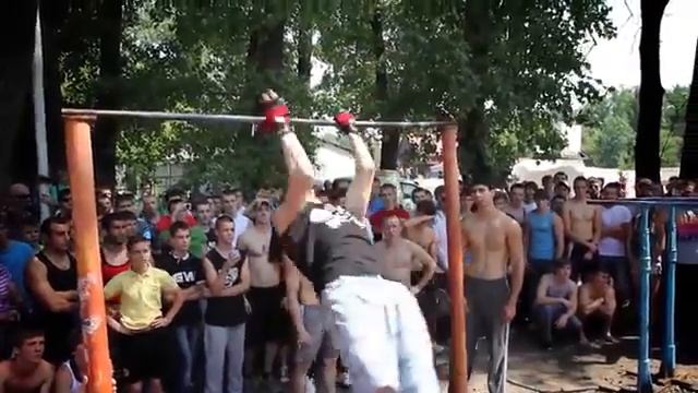 Workaut Упражнения на турнике