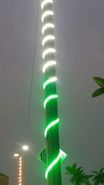 देखिए क्या चीज है आप लोग बताइए कमेंट कीजिए लाइक कीजिए सब्सक्राइब कीजिए आप लोग जल्दी जल्दी смотреть онлайн