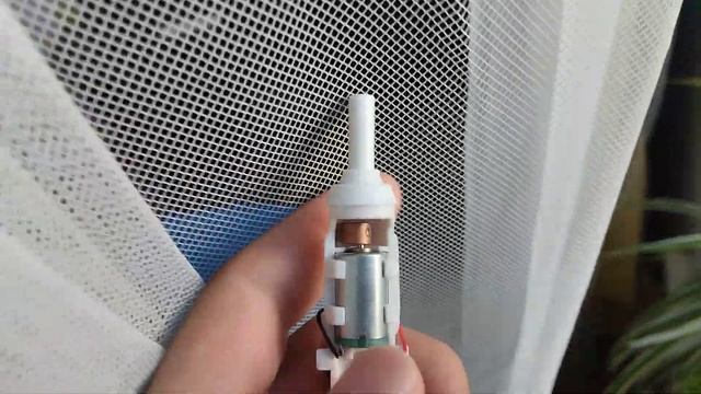 Разобрал свою электрическую зубную щётку... смотреть онлайн