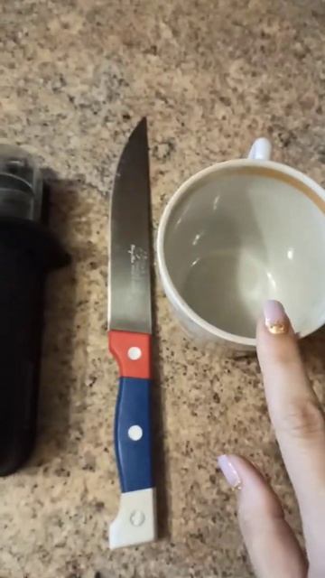 КАК БЫСТРО ЗАТОЧИТЬ НОЖ #shorts Лайфхак 👍 ТЫ ТОЧНО НЕ ЗНАЛ смотреть онлайн