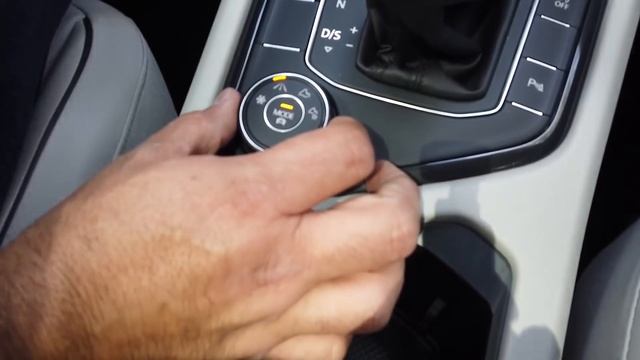 VW Tiguan #Reto Sácame de la Oficina смотреть онлайн