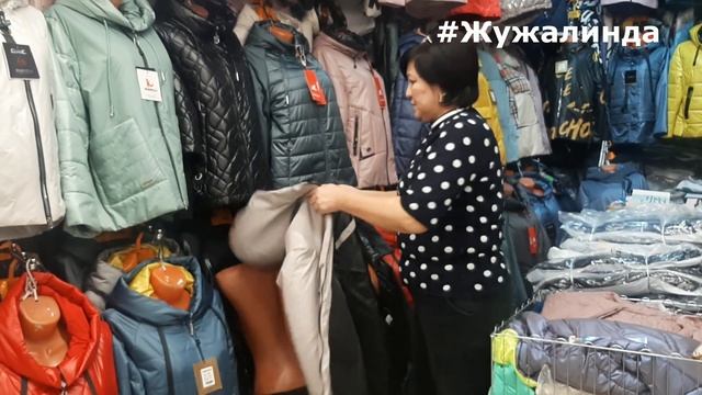 КОЛЛЕКЦИЯ ВЕСНА 2022🌈 КРАСИВЫЕ КУРТКИ😍 ПРИМЕРКА. РЫНОК САДОВОД 2022 СЕГОДНЯ. 2 часть смотреть онлайн