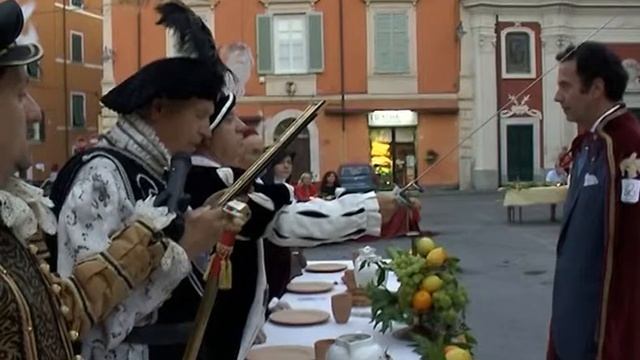 Intervista di Antonio Rossi a Maria Carafoli - Massa - 07.08.2005 смотреть онлайн