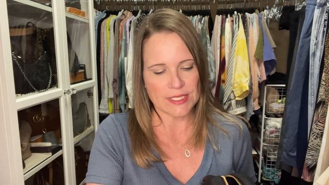 Unboxing the Coach Soft Pebble Camera Bag in Black + fun w/STRAPS & other bags (like the Tyler 28:) смотреть онлайн