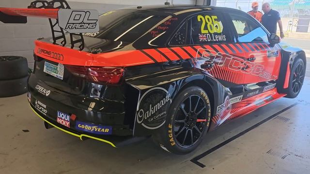 Audi RS3 LMS TCR | Start Up & Revs | Pure Sound | TCR UK смотреть онлайн