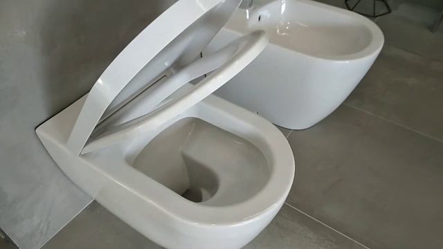 Duravit ME BY STARCK FLOOR TOILETTE 2169090000 SEAT 0020090000 BIDET 228910000 KLUDI AMEO 412160575