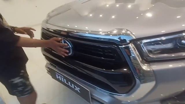 Toyota New Car Camry //