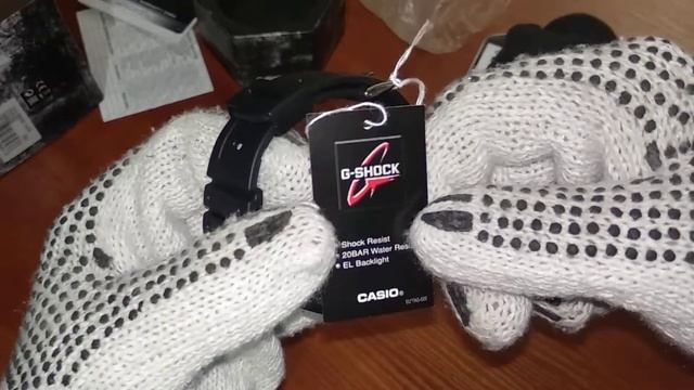 Распаковка мужских часов CASIO  G-SHOCK DW-5600E-1VER из Rozetka