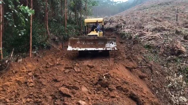 FIATALLIS AD7B reparando estradas смотреть онлайн