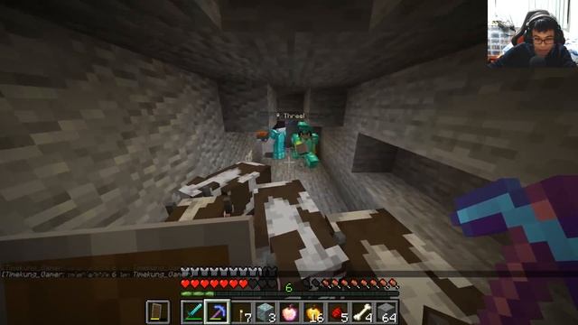 ผมใช้ "แร่ปลอม" แกล้งเพื่อนในการแข่งขุดแร่ 555 (ขุดผิด = ตาย) - Minecraft แกล้งเพื่อนด้วยแร่ปลอม смотреть онлайн