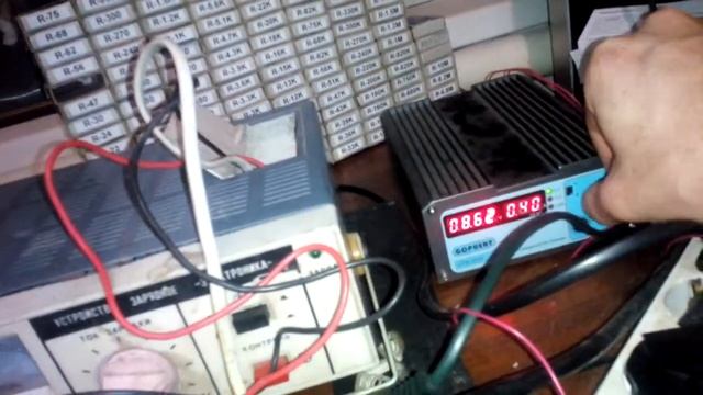 Эксперемент - 2 источника напряжения. смотреть онлайн