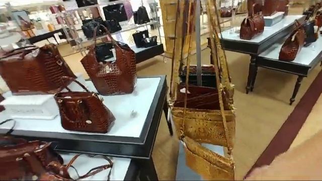 США. БРАМИН сумки в магазине . ДеньВалентина. Выбор небольшой. смотреть онлайн