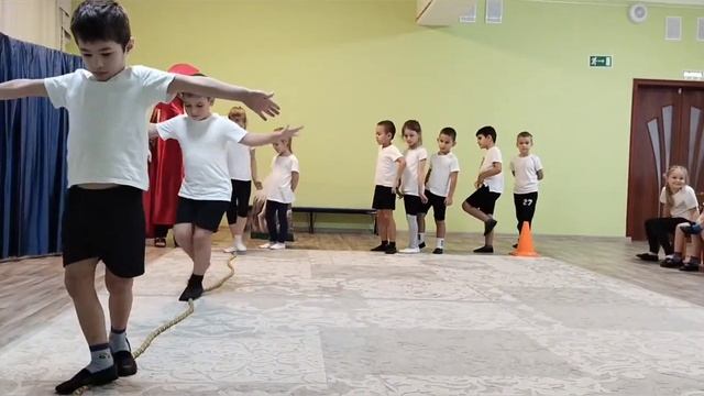 Заяц Непоседа в стране Правознании. смотреть онлайн