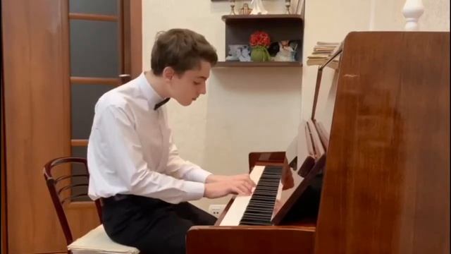 Песнь об Украине - Павел Захаров; И.Гайдн - Соната Соль Мажор смотреть онлайн