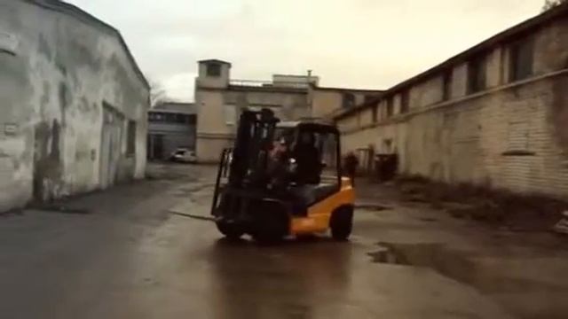 Погрузчик JAC в новом кузове!!! Тест-драйв. Надежда Королева. смотреть онлайн