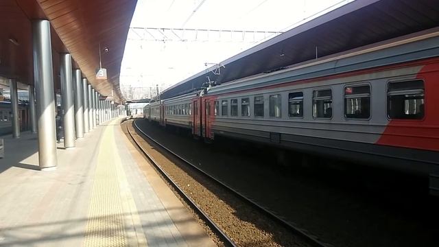 ЭД4М-0299 и ЭД4М-0232 На станции Ростокино (Северянин) смотреть онлайн
