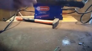 Как избавиться от шлака при сварке?!Как правильно положить шов?