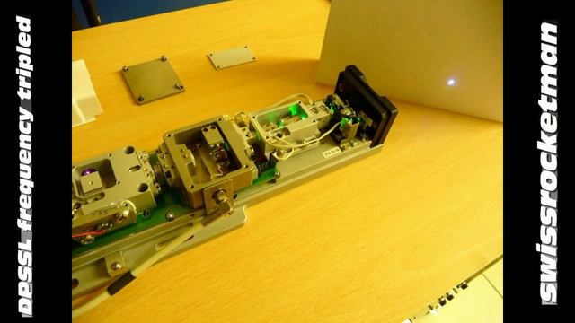 DPSS laser frequency tripled 355nm.mp4 смотреть онлайн