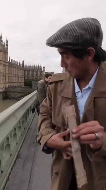 Он украл Биг Бен? смотреть онлайн