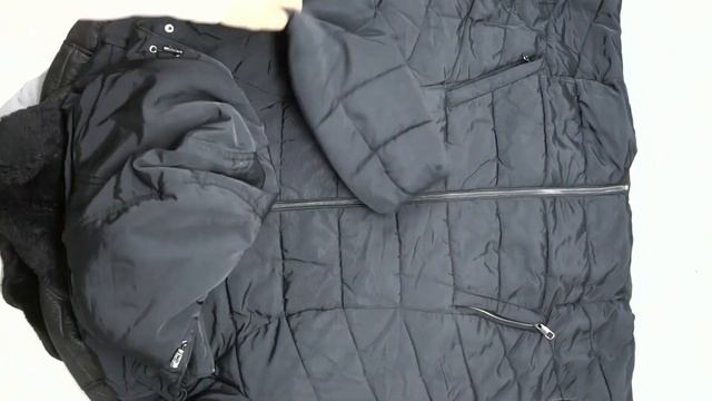 Мешок № 1680. Куртки. Австрия. Арт 3002. Вес 24,6 кг. Кол-во 27 шт. смотреть онлайн