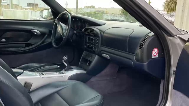 Porsche 986 Boxster Convertible смотреть онлайн