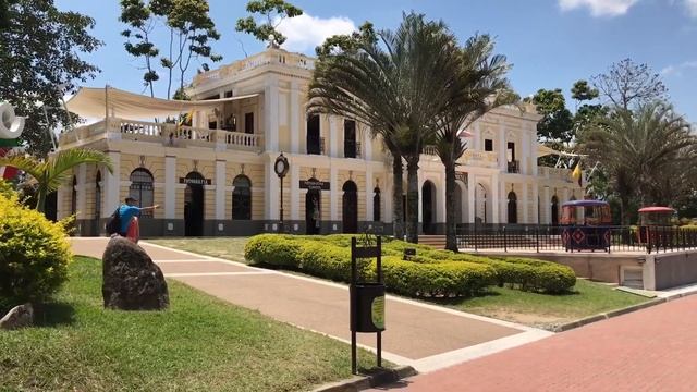 NATIONAL COFFEE PARK/ PARQUE DE EL CAFÉ - MONTENEGRO, COLOMBIA VLOG # 3 смотреть онлайн
