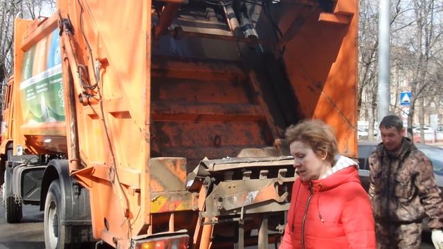 "Раздельный" мусор по Бирюкову смотреть онлайн