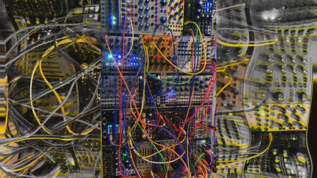 Swells // Modular Synthesizer (Mutable Instruments Plaits, Rings, & Clouds, Joranalogue Filter 8) смотреть онлайн