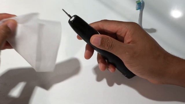 Philips Sonic Care Toothbrush - How To Replace Toothbrush Head