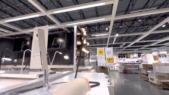 Самый БЫСТРЫЙ тур по IKEA в MILWAUKEE смотреть онлайн