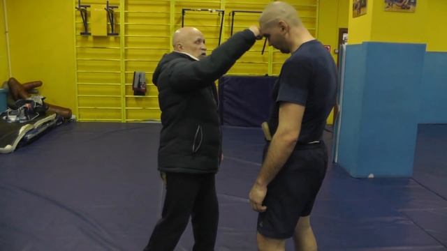 В Н Крючков Нож в кармане Об отсечениии всего лишнего смотреть онлайн