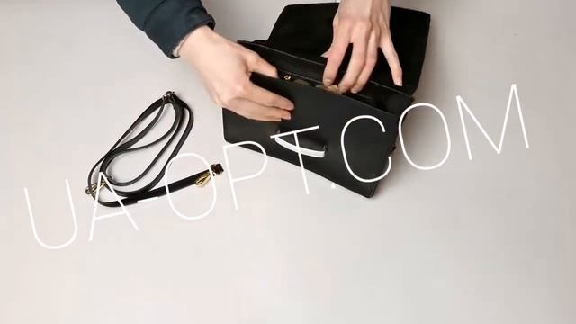 Женские кожаные сумки оптом Pierre Cardin 10 шт * 25,9 €/шт лот №1825 смотреть онлайн