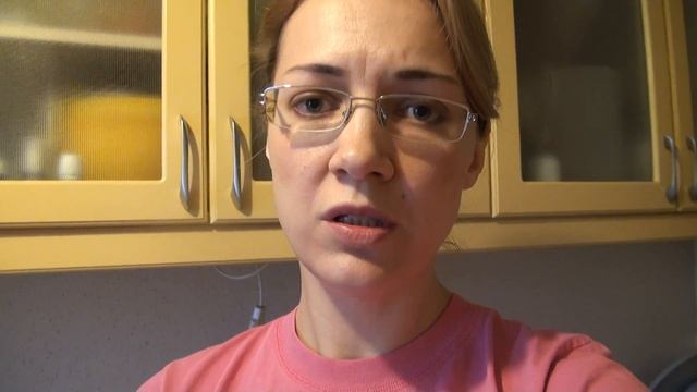 Ребёнок дежурит на кухне. смотреть онлайн