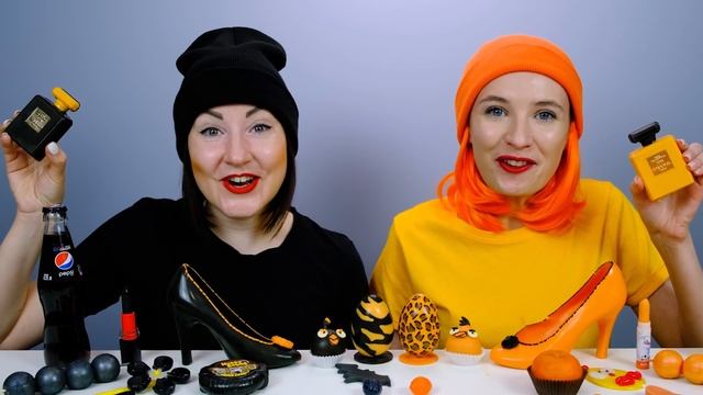 Черная еда или оранжевая 24 часа едим еду одного цвета Челлендж от Пико Поки смотреть онлайн