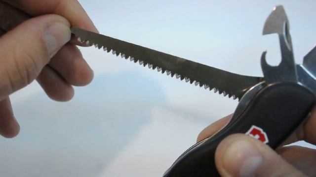 Нож Victorinox Trailmaster One Hand 0.8463.MW3 смотреть онлайн