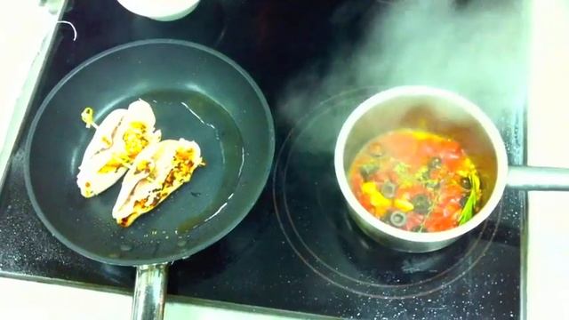 Bar BQ cafe Предствляет " Курица в соусе и травах" смотреть онлайн