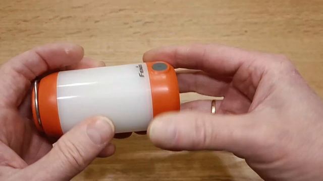 Fenix CL26R кепминговый фонарь смотреть онлайн